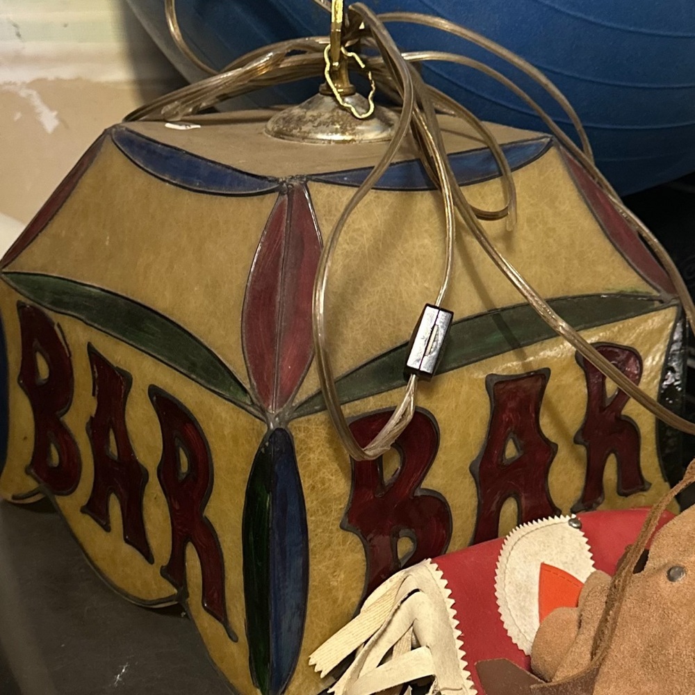 Vintage shade absolutely retro beautiful works great antique